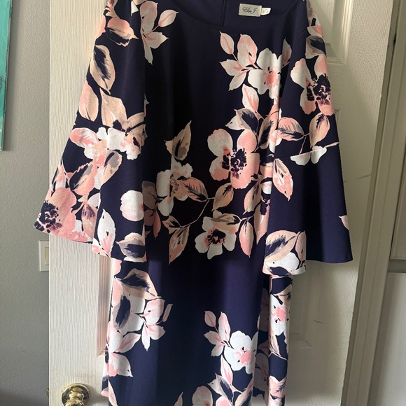 Plus Blue Floral Dress - Picture 1 of 2
